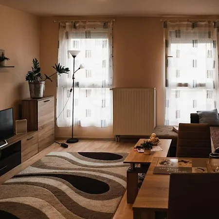 Apartment Orczy Forum With Free Parking