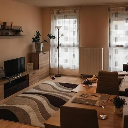 Orczy Forum With Free Parking Apartment Budapest